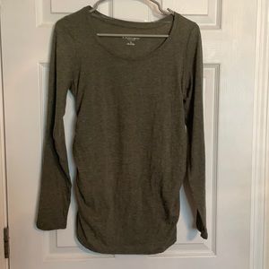 L iz Lange Maternity Long Sleeved Tee